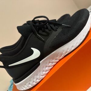 nike odyssey react flyknit 2 running shoes